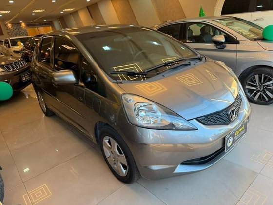 HONDA FIT 1.4 LX 8V FLEX 4P MANUAL HONDA FIT 1.4 LX 8V FLEX 4P MANUAL